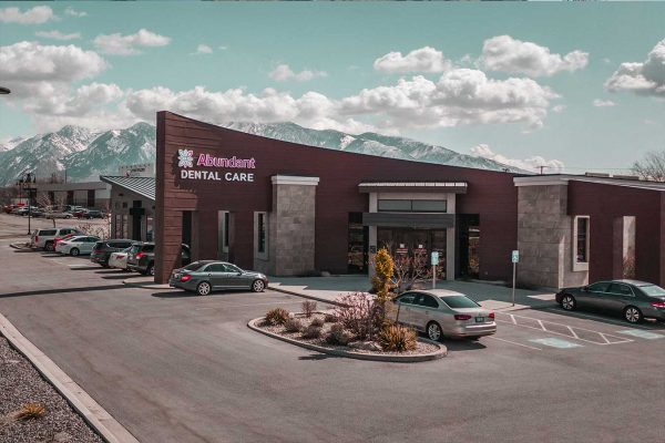 Get expert orthodontic care from an orthodontist in Sandy, Utah at Abundant Dental Care for your perfect smile and oral health.